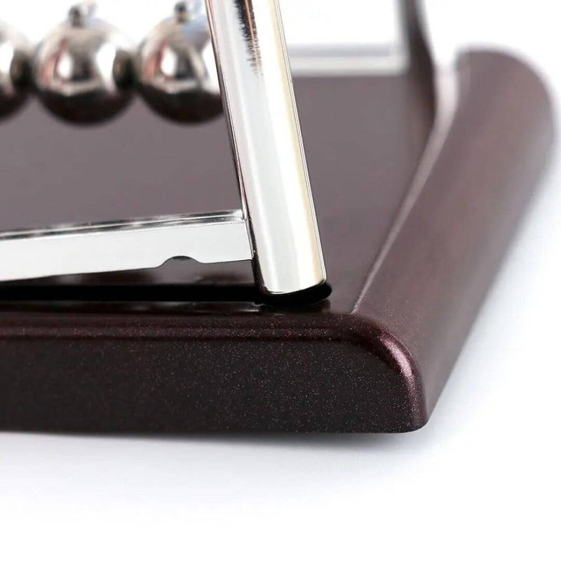 Pendulo de Newton Escritório Sempre Acessível