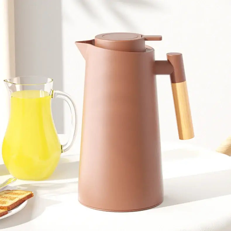 Garrafa Térmica de Café Nórdica Sempre Acessível
