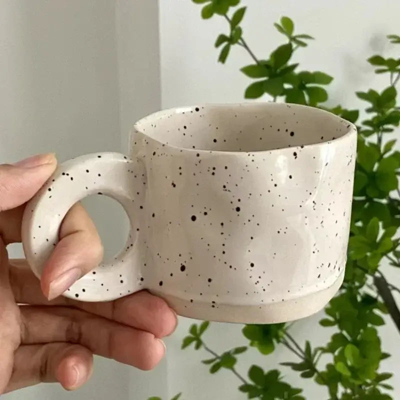 Caneca de Cerâmica Classic Sempre Acessível