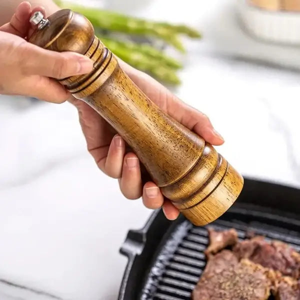 Moedor de Sal e Pimenta Classic Sempre Acessível